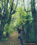 赵薇女儿小四月新冬装萌照曝光